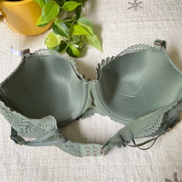 SOLD Aerie lightly padded balconette floral lace bra 40D sage green rosegold - Picture 8 of 11